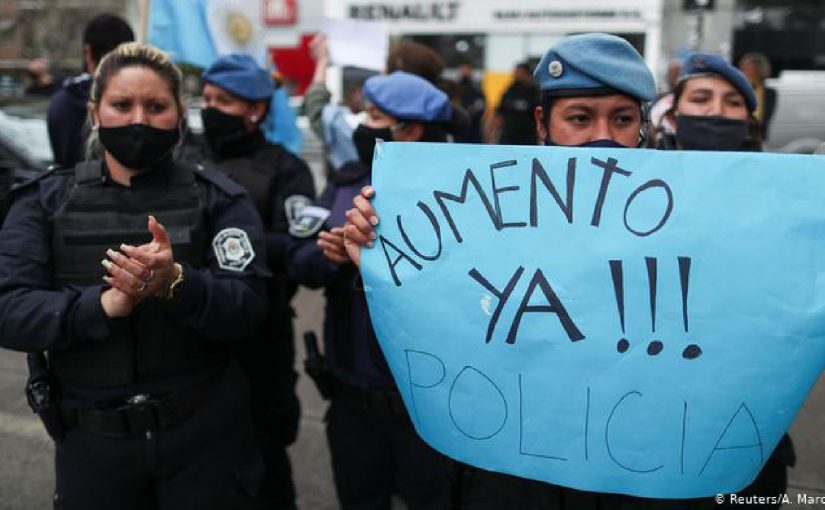Tras los despidos
