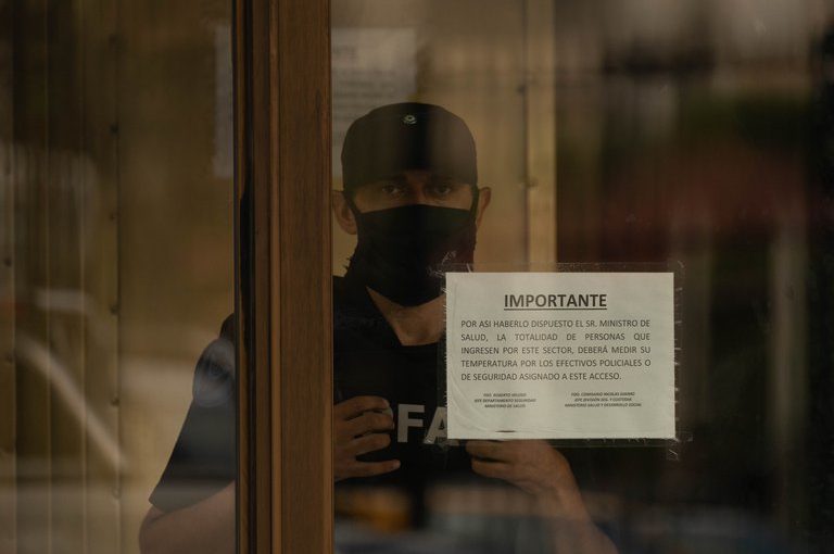 Vacunatorio VIP: la Justicia secuestró cámaras y analiza los registros