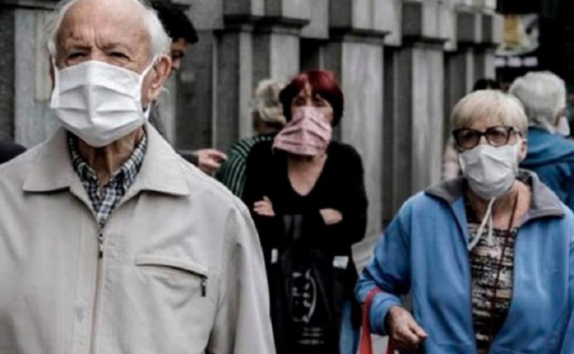Evalúan la posibilidad de otorgar un bono a jubilados para cubrir la inflación