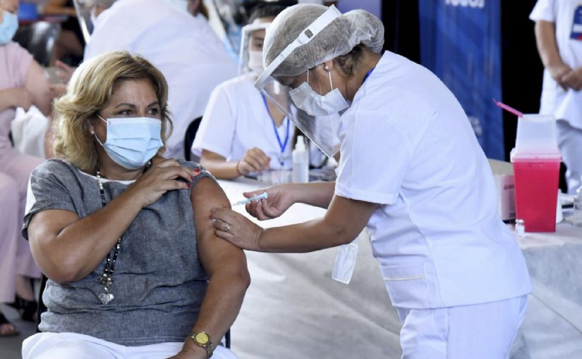 Pinamar – Vacunación a docentes