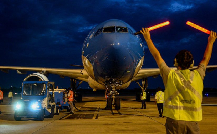 Llegó anoche el nuevo vuelo de Aerolíneas