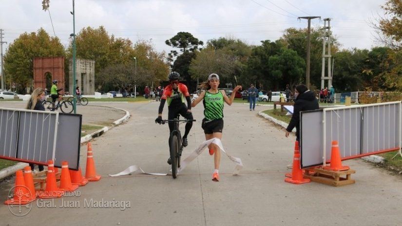 Madariaga: Facundo Galarza y Salvador Lucero se quedaron con la 2º fecha del Duatlón Regional del Tuyú