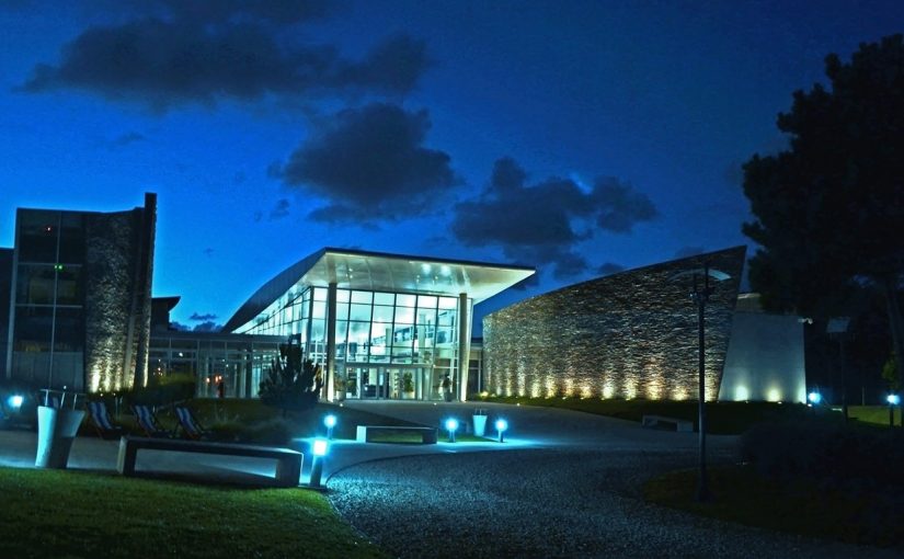 MADARIAGA: Becas UADE